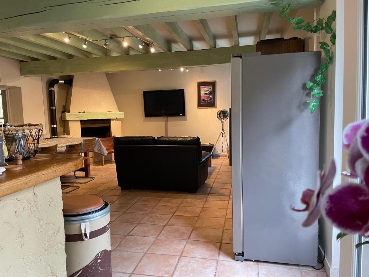 Ferme Gite Equestre En Charente Confolens Extérieur photo